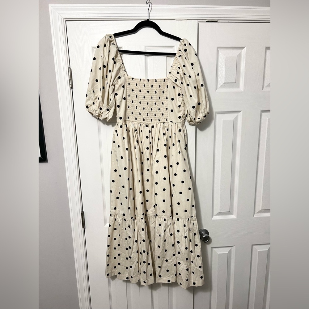 Abercrombie & Fitch Cream Polka Dot Midi Dress - Picture 4 of 4